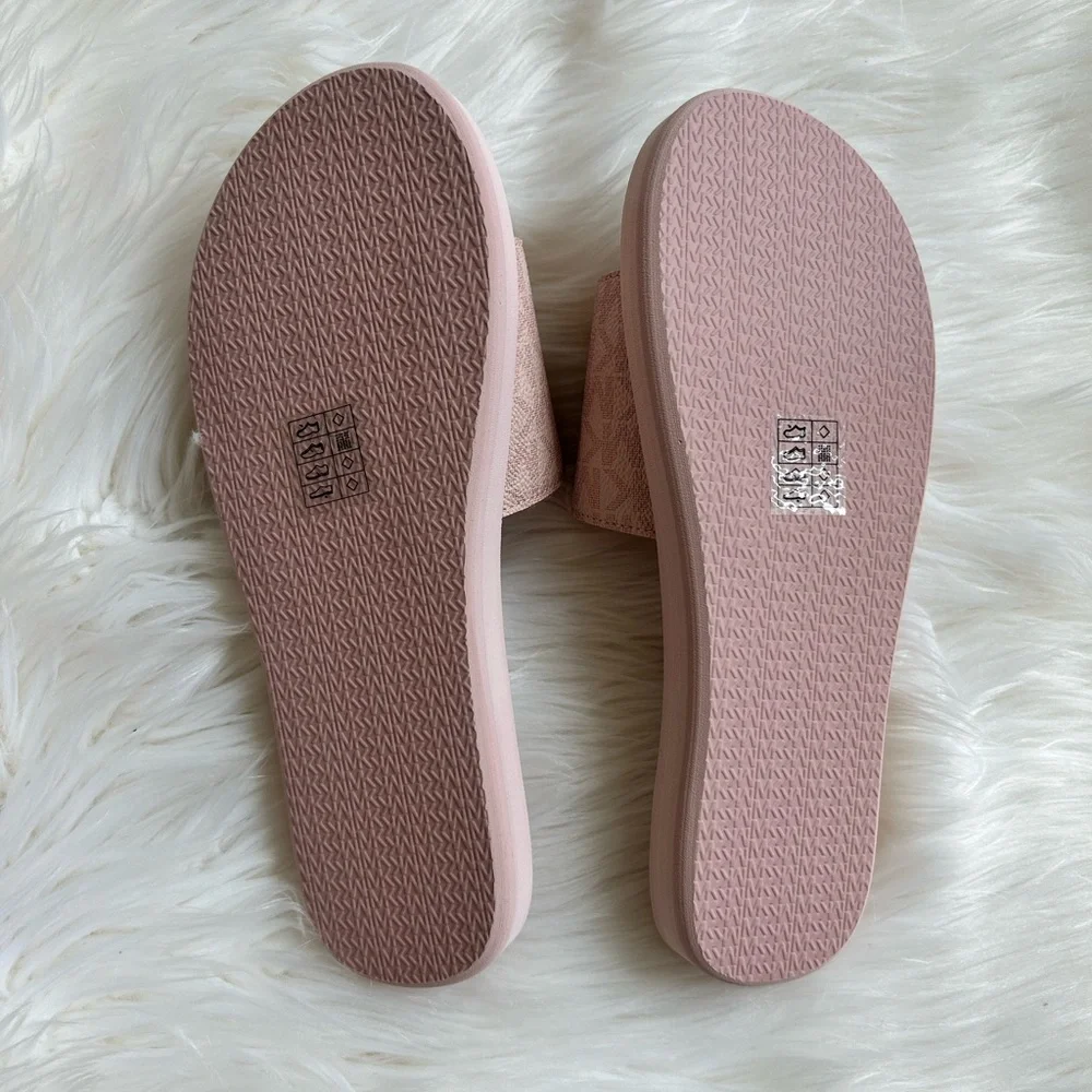 NWOT Michael Kors slides
